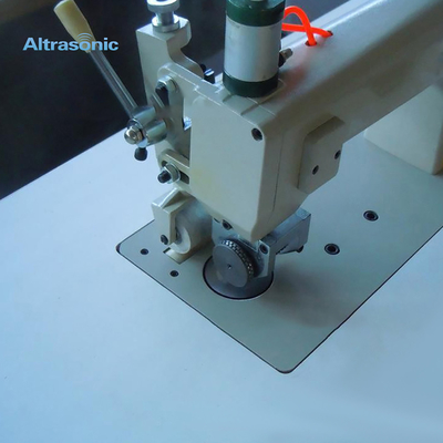 Máquina de coser de grabación en relieve 1.5W del cordón ultrasónico para el lacre