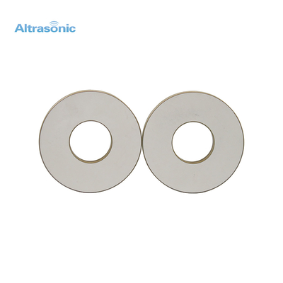 Transductor ultrasónico de cerámica piezoeléctrico del milímetro Ring For 20KHhz del diámetro 50 de la frecuencia resonante 20-200kHz